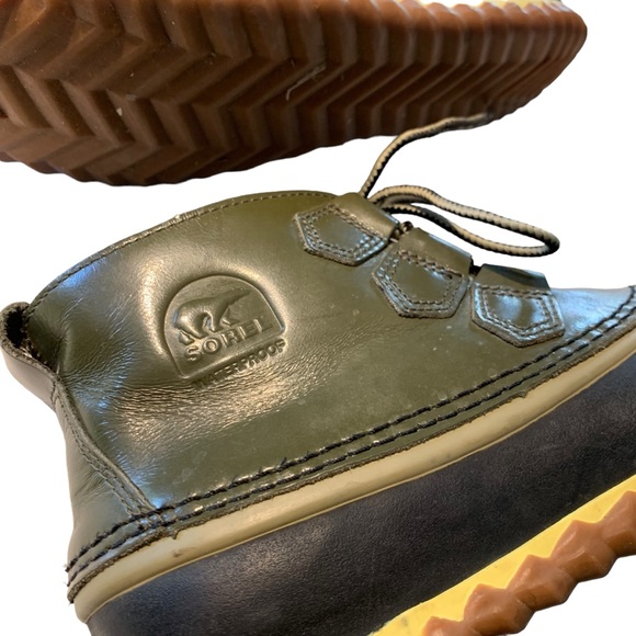 SOREL | Women’s Olive Green Patent Leather Out N‎ About Boots - Sz 7 - Picture 8 of 12